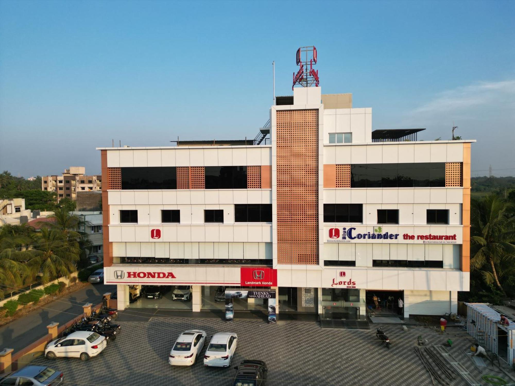 Lords Eco Inn Navsari Luaran gambar