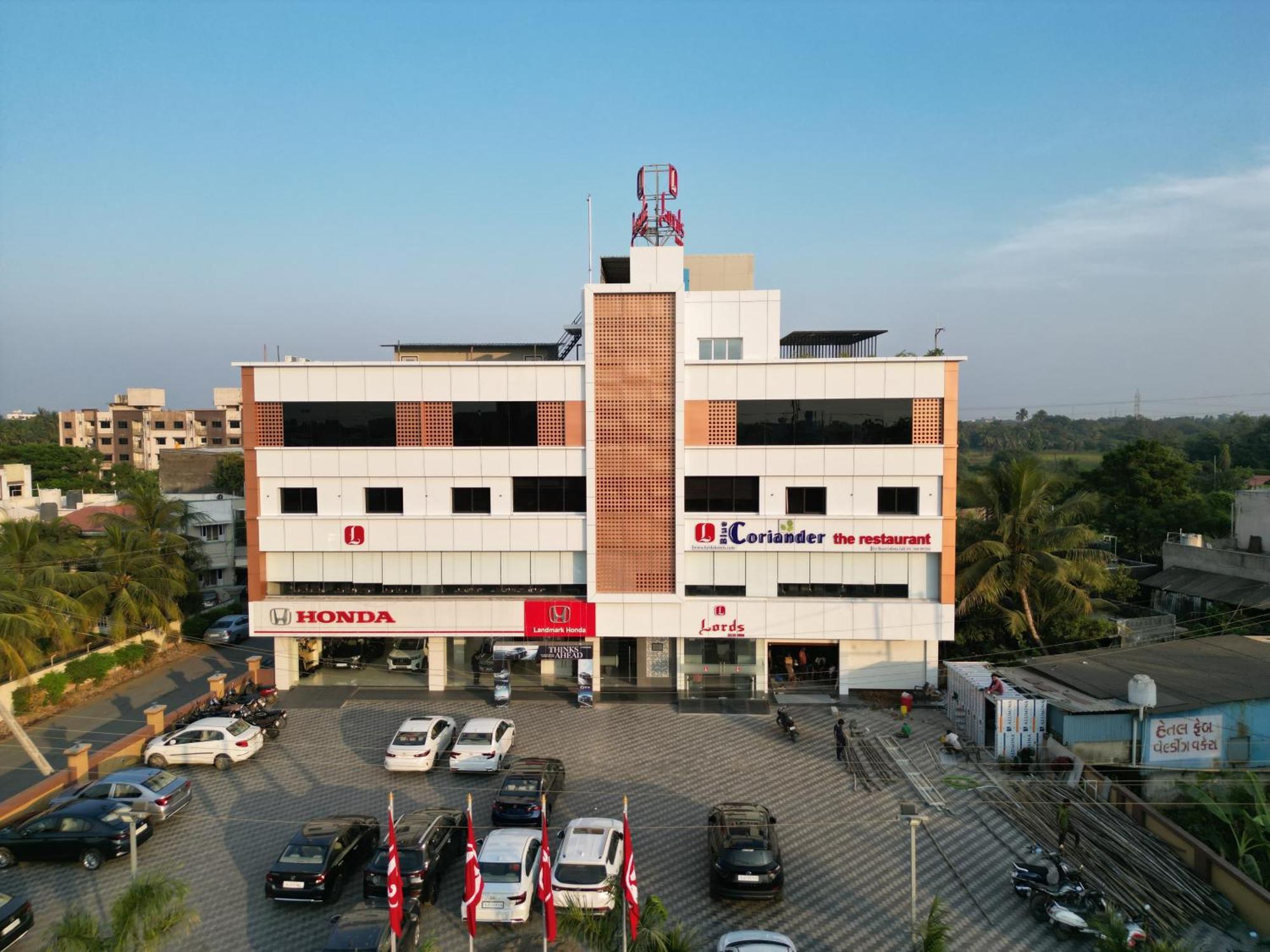 Lords Eco Inn Navsari Luaran gambar
